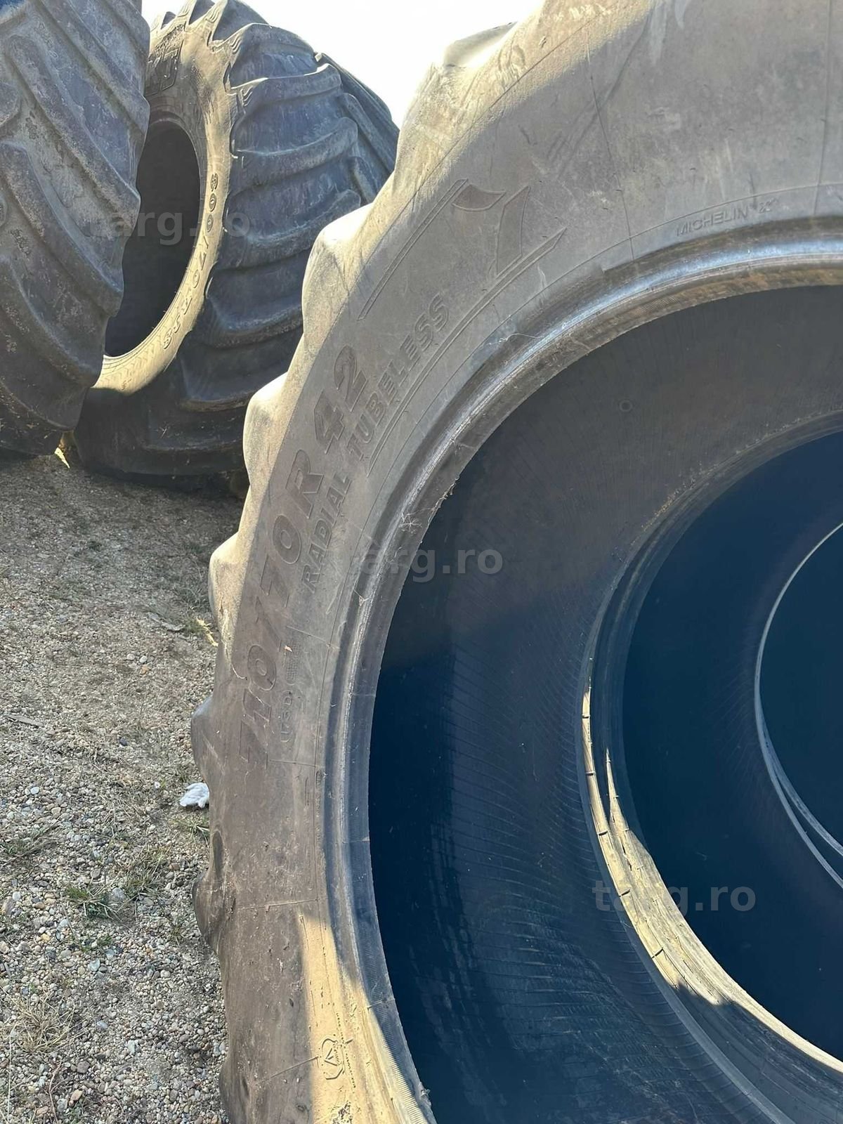 710/70 R42 Michelin 3