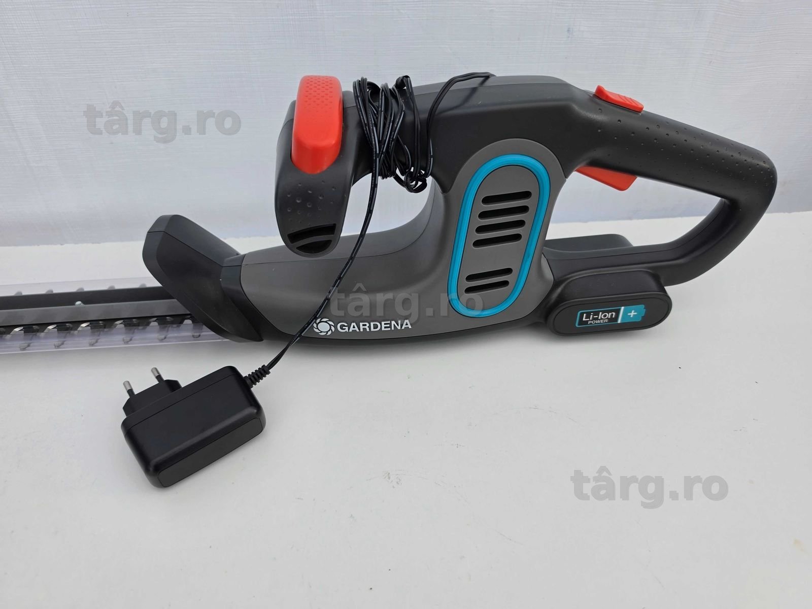 Gardena Trimmer / foarfeca pentru gard viu fără fir EasyCut Li 9836 2