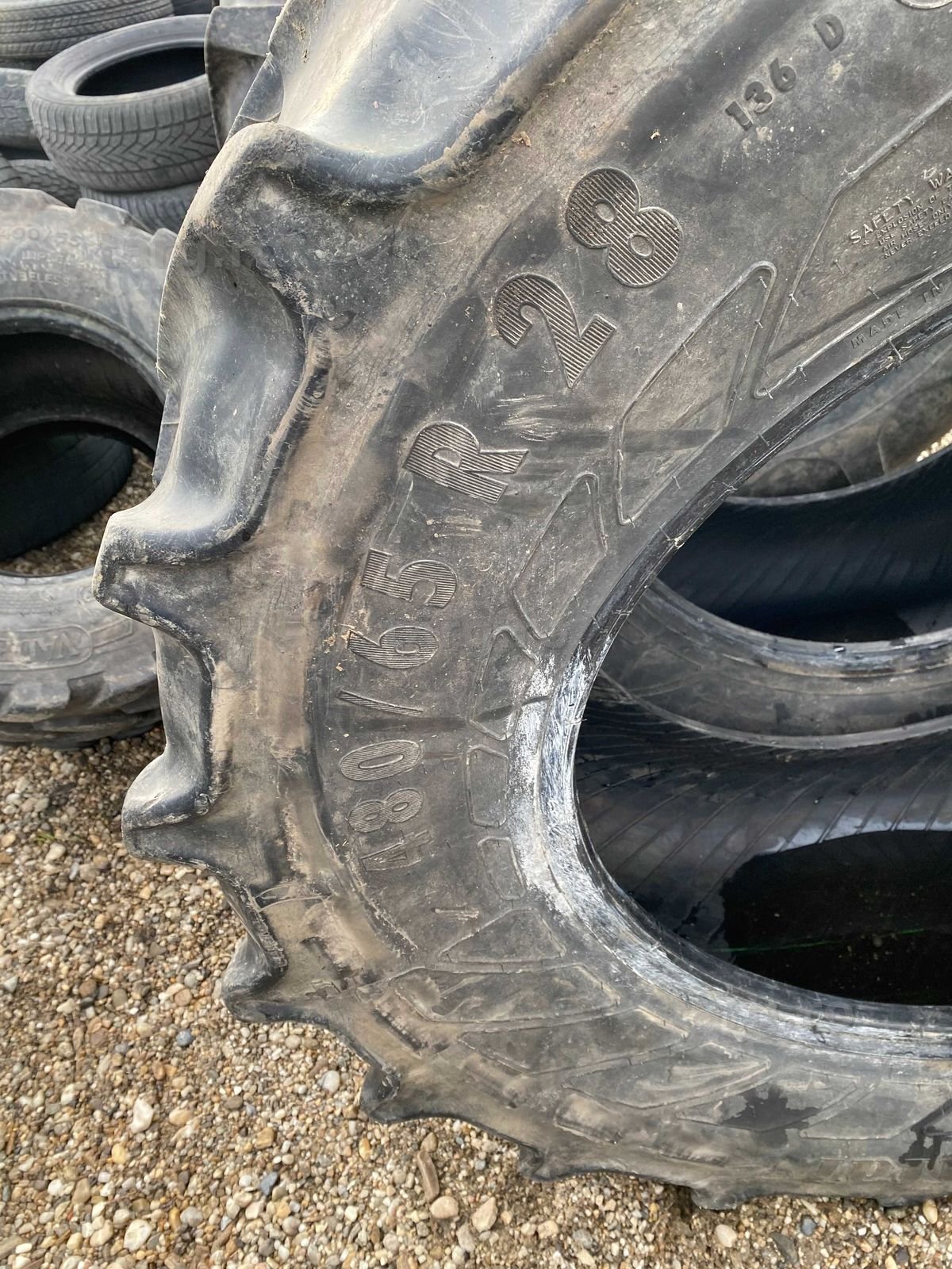 480.65 r28 Continental 2