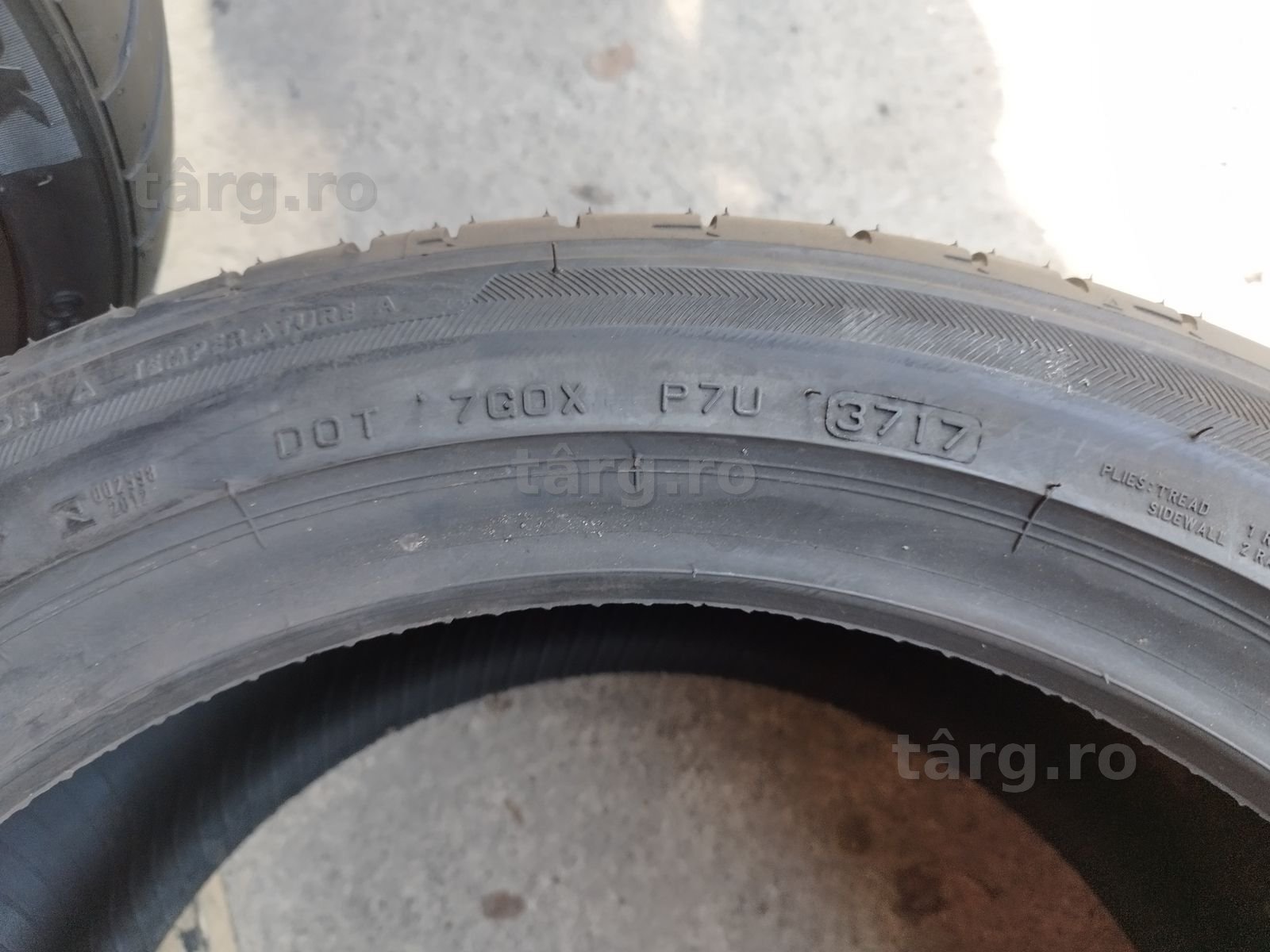 2 anvelope de vară  Noi RFT Bridgestone 245/40/17 4