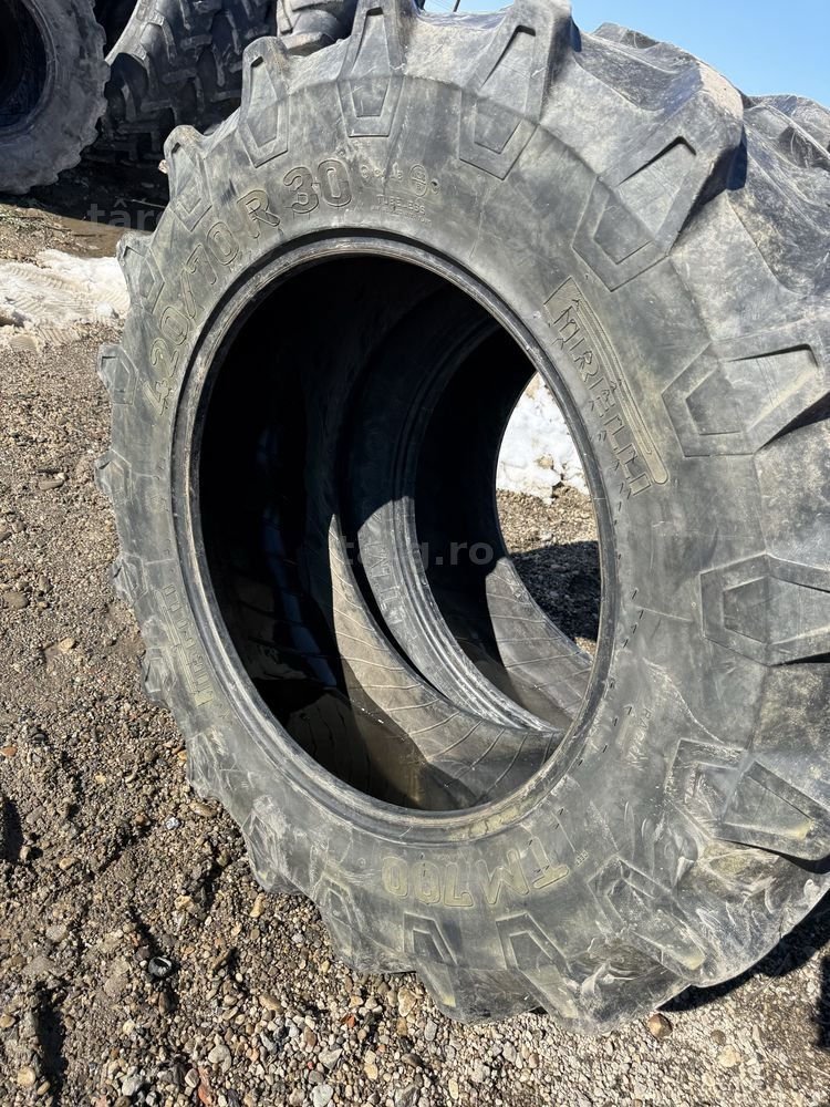 420/70r30 pirelli 4