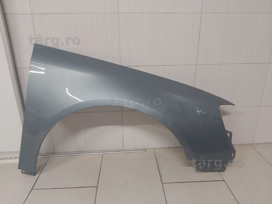 Aripa Fata Dreapta VW Passat B6 An 2005-2011 (LC7Z (Gri))