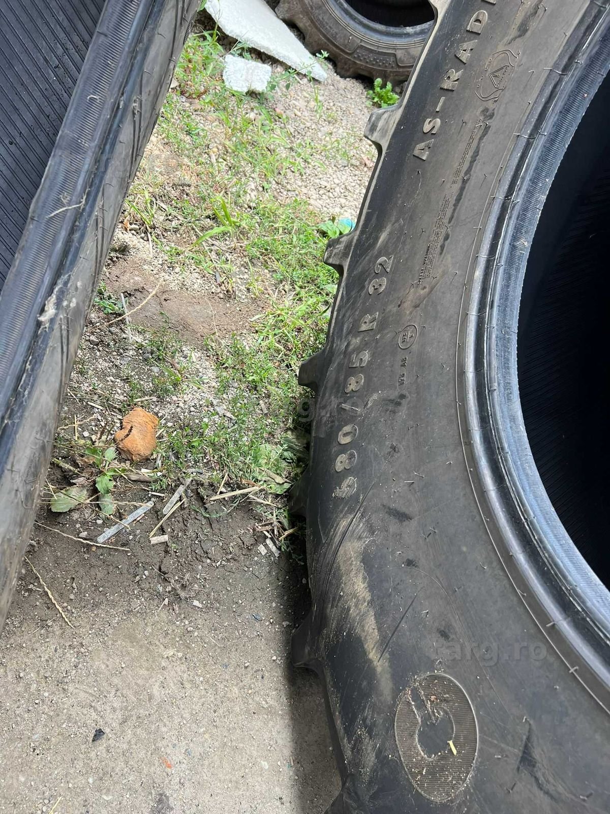 Anvelope sh 680/85 R32 Continental 4