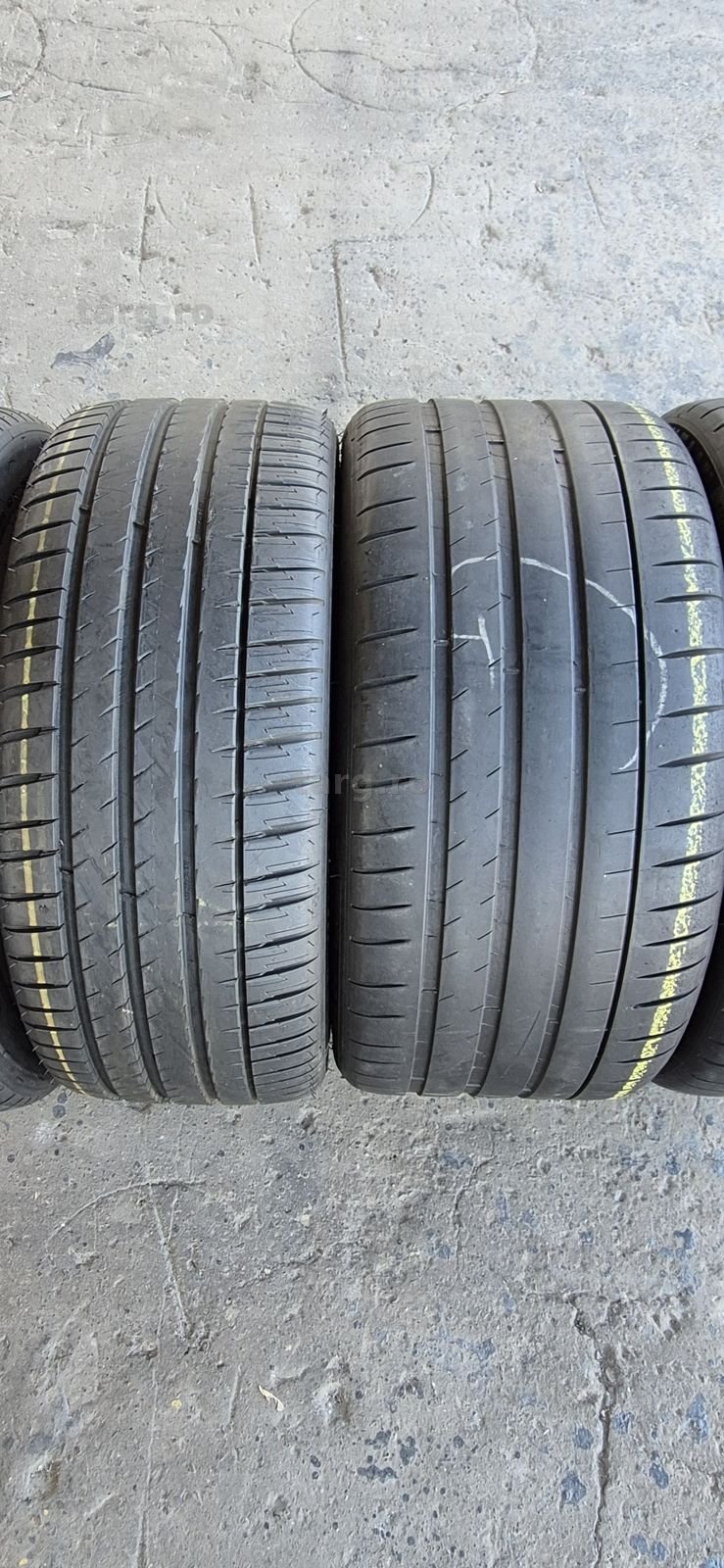 4 anvelope vara Michelin,fata 255/40/20,spate 295/35/20.Pret/buc 2