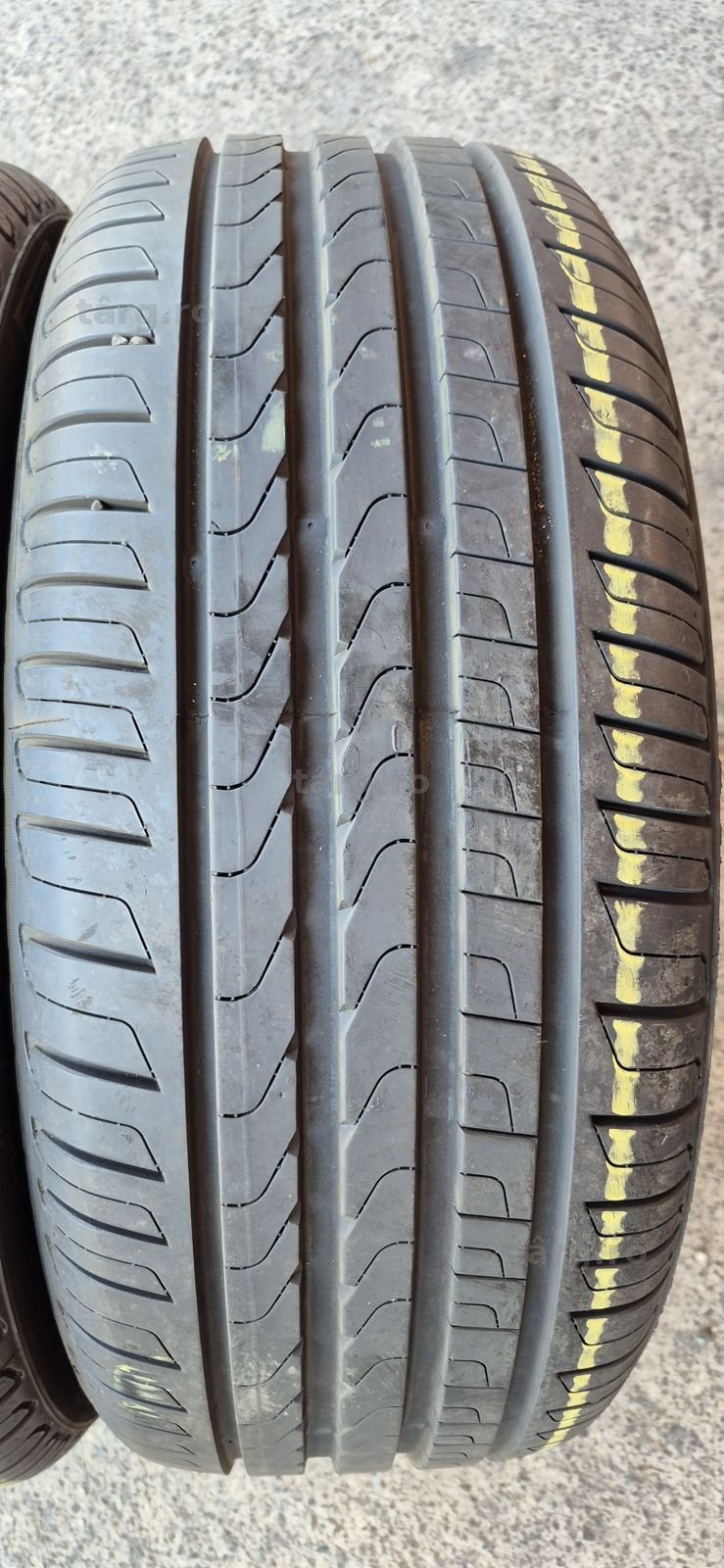 4 anvelope vara Pirelli 215/45/18.Pretul este pe bucata. 3