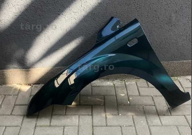 Aripa Fata Stanga Ford Focus 2/II 2004-2008 Vopsita Verde