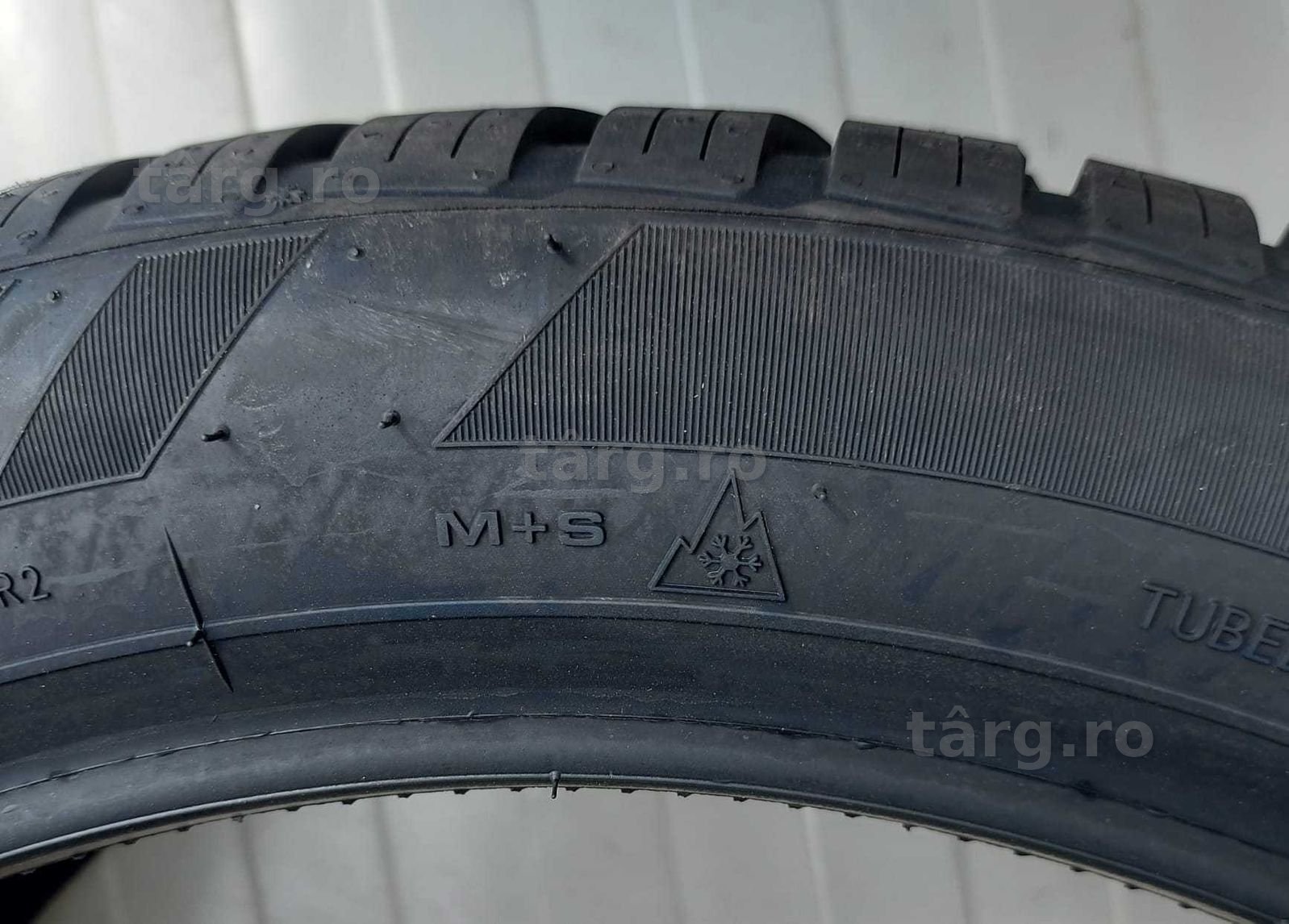 245/40 R18, 97Y, PETLAS, PT565, Anvelope mixte M+S 4