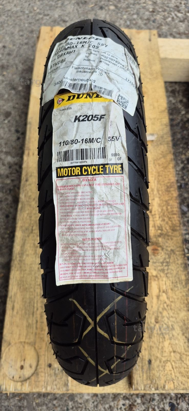 O anvelopa moto noua Dunlop 110/80-16M/C.