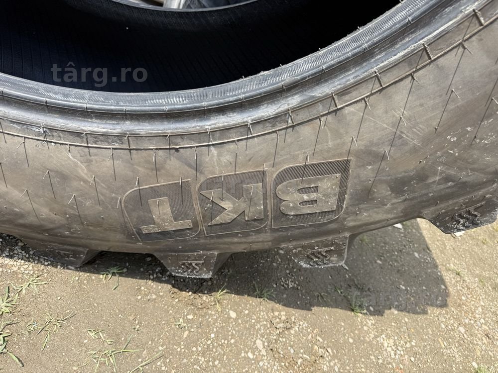 520/85r42 bkt 6