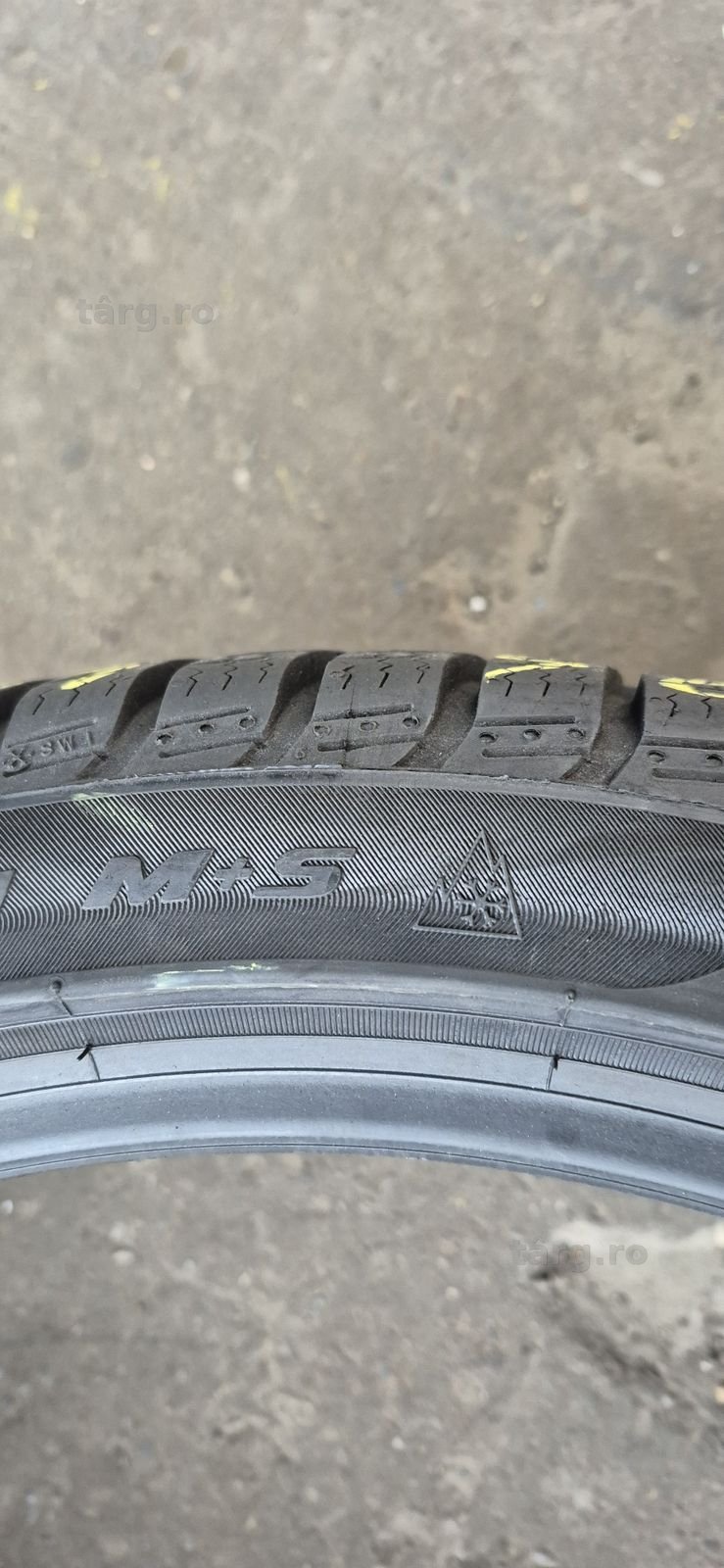 4 anvelope iarna ca noi Pirelli 225/40/19.Pret/bucata. 7