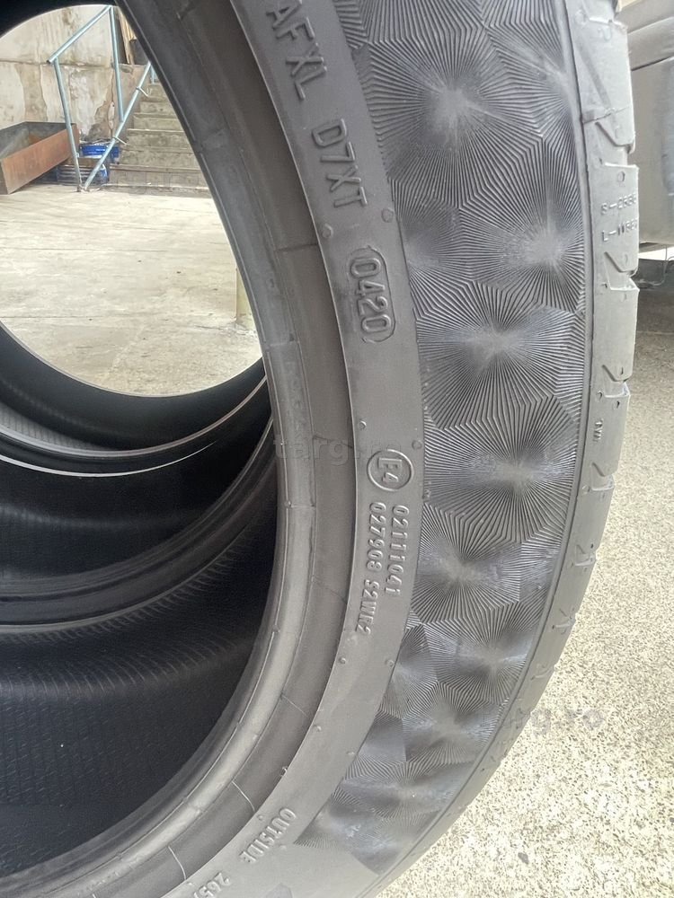 4 anvelope de vara 265/45/21 Continental 5