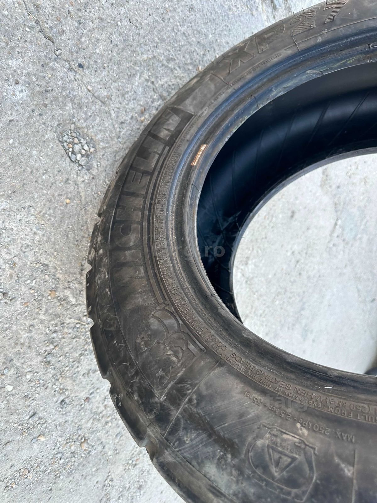 Anvelopa 270/65 R18 3