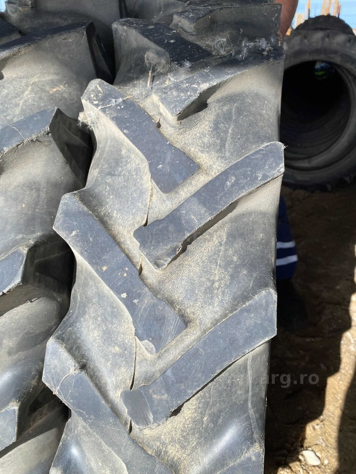 Anvelope de tractor 8.3 R28 5