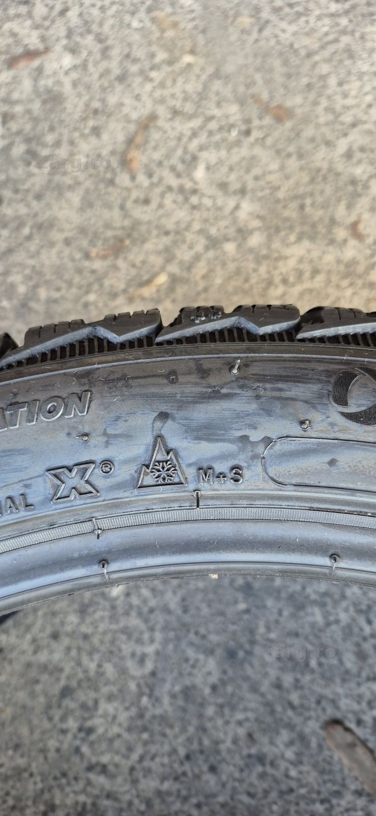 4 anvelope iarna Michelin 295/35/21.Pretul este pe bucata. 7
