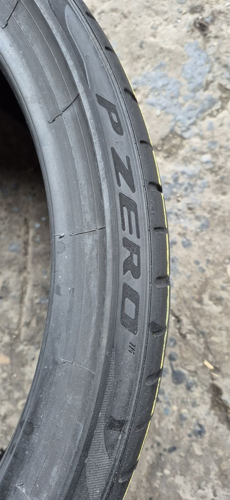 4 anvelope vara,fata Kumho 225/35/19,spate Pirelli 255/30/19.Pret/buc. 7