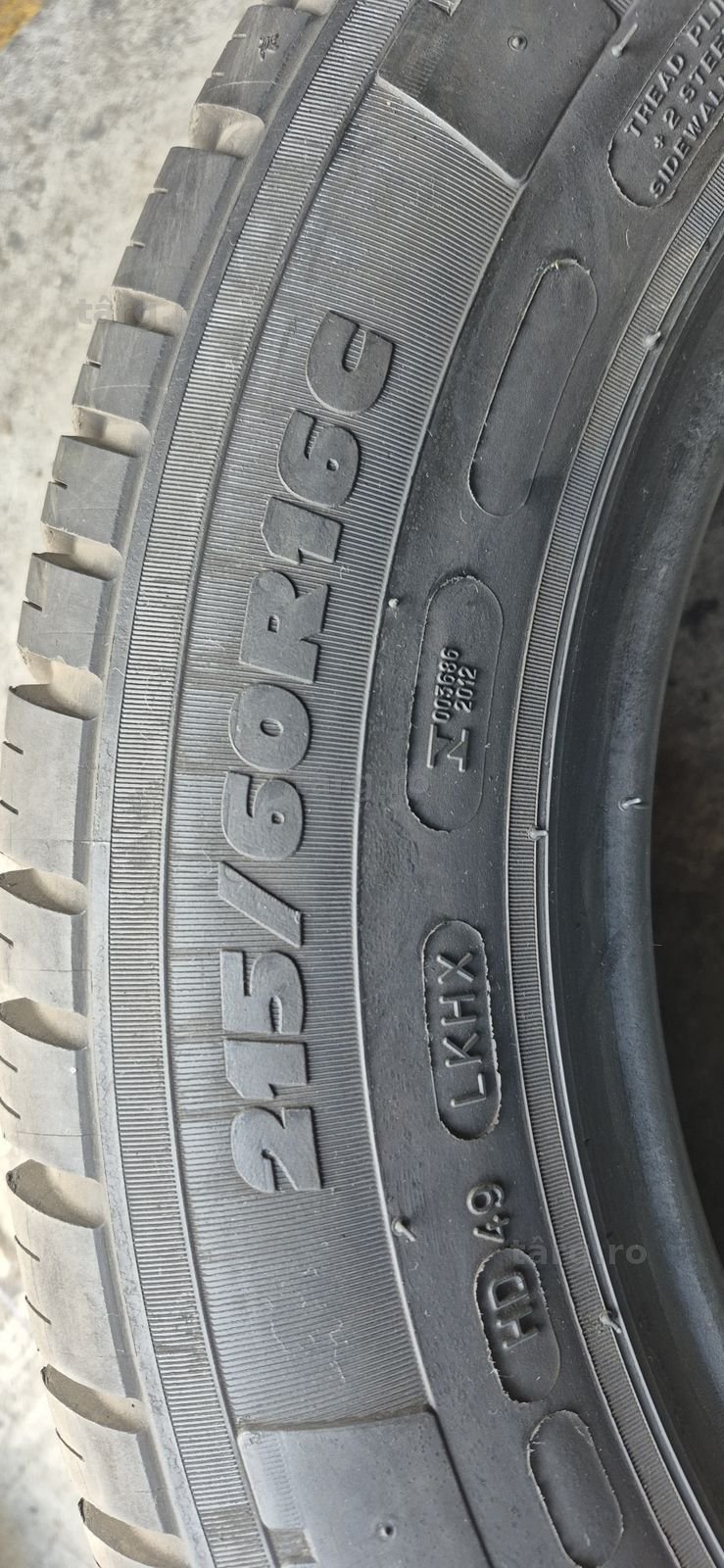 4 anvelope vara Michelin 215/60/16C.Pretul este pe bucata. 6