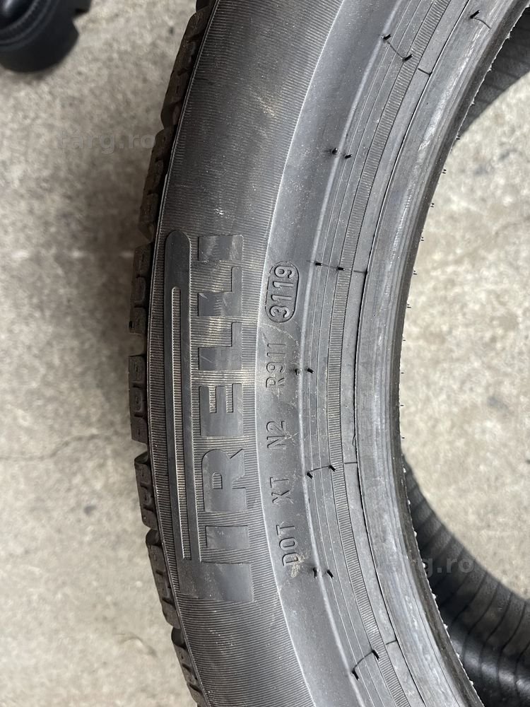 2 anvelope Noi de iarna 285/40/19 Pirelli 3