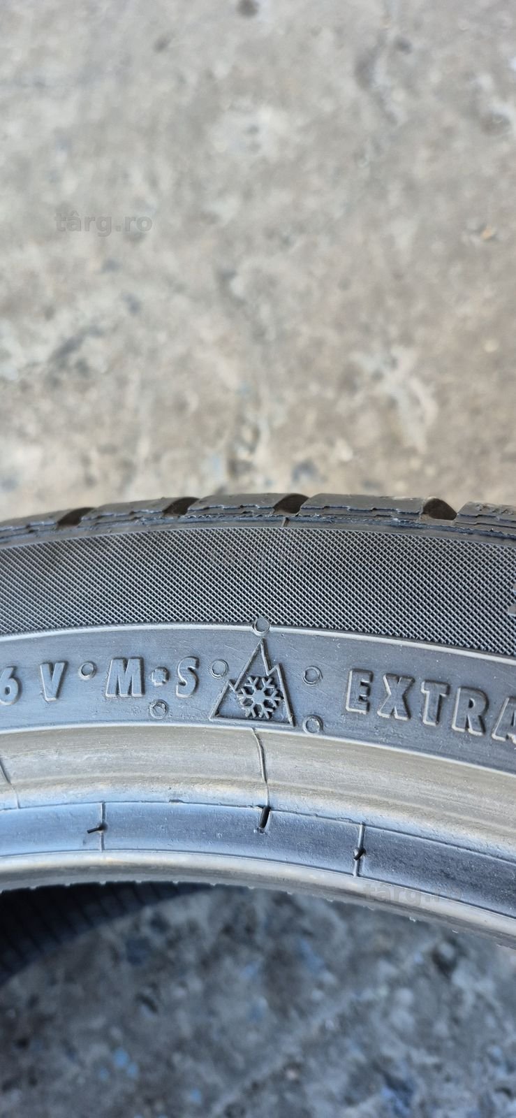 4 anvelope iarna ca noi Continental 255/35/19.Pretul este pe bucata 7