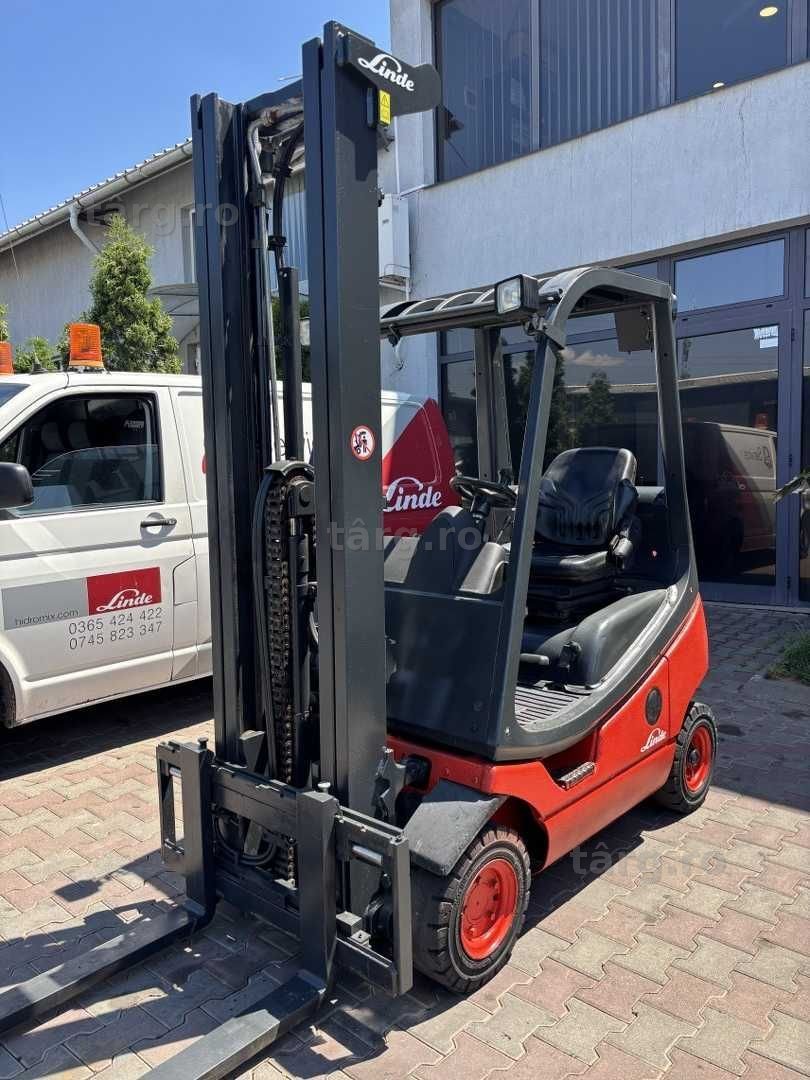 Stivuitor - Motostivuitor Linde H16T-03 GPL TRIPLEX Anul fabricației: 11/2000