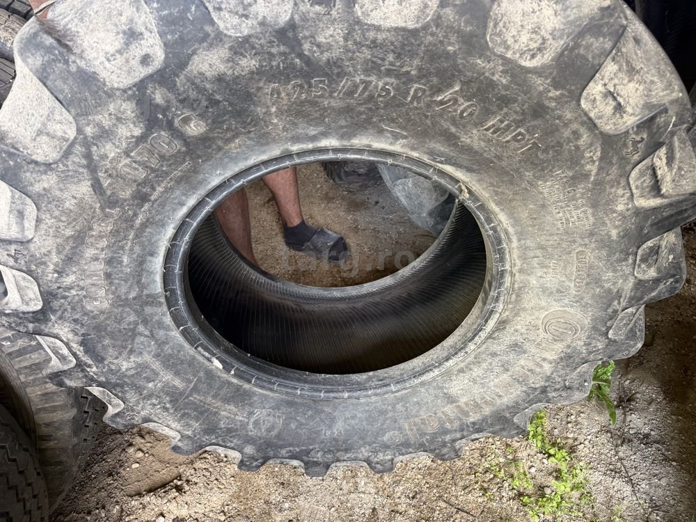 425/75r20 continental 5