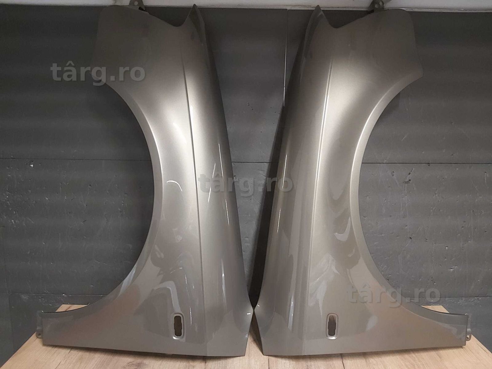 Aripa Fata Dreapta & Stanga Audi A4 B7 An 2004-2008 (LY1Q (Auriu))