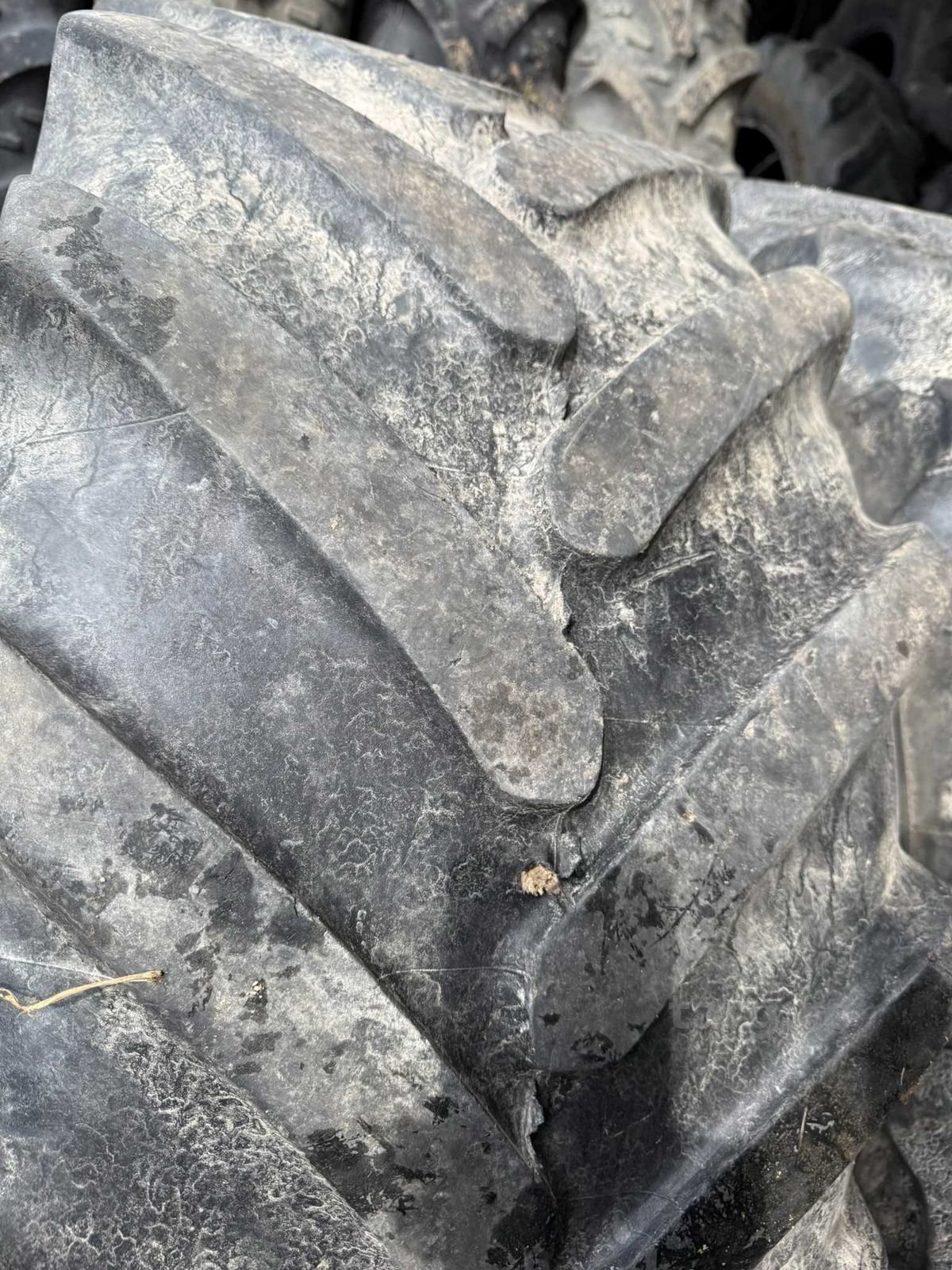 Anvelope 440.65 R24 Michelin 4
