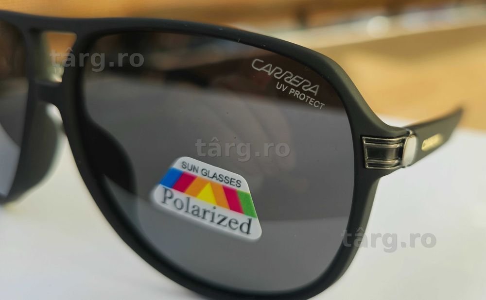 Ochelari de soare Carrera polarizati.