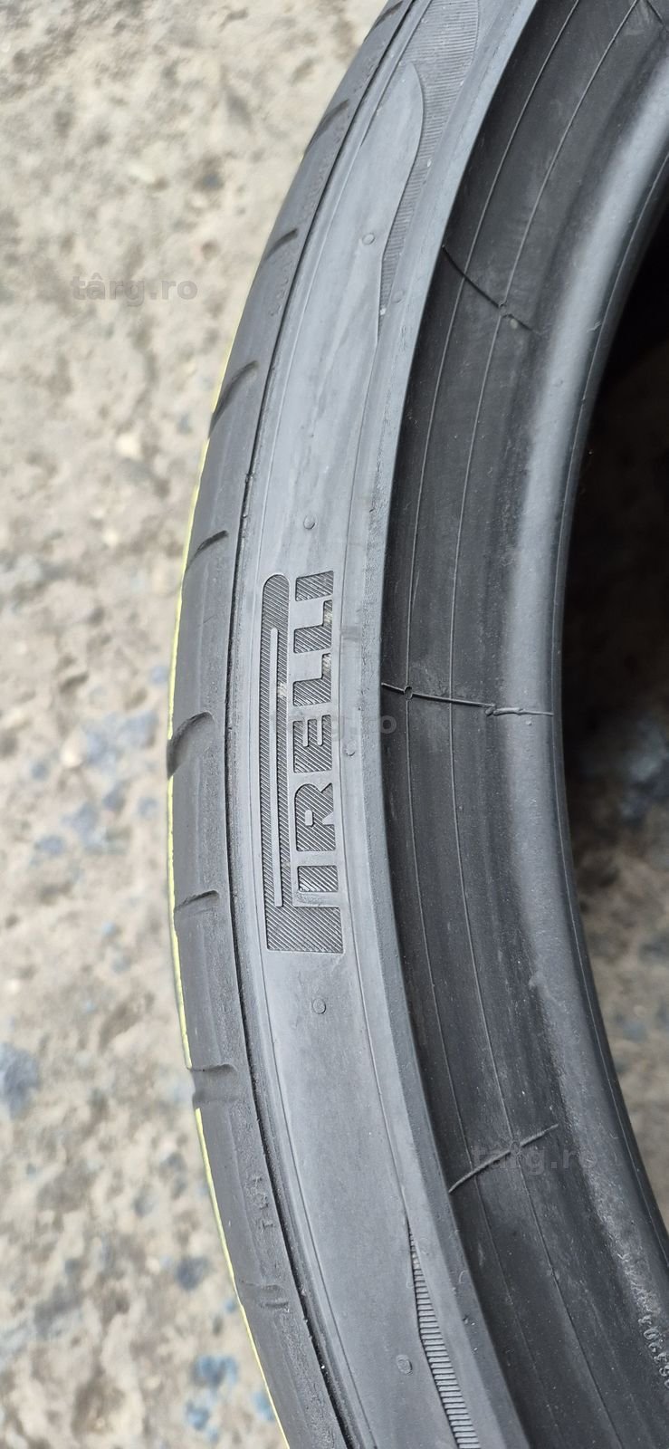 4 anvelope vara,fata Kumho 225/35/19,spate Pirelli 255/30/19.Pret/buc. 6