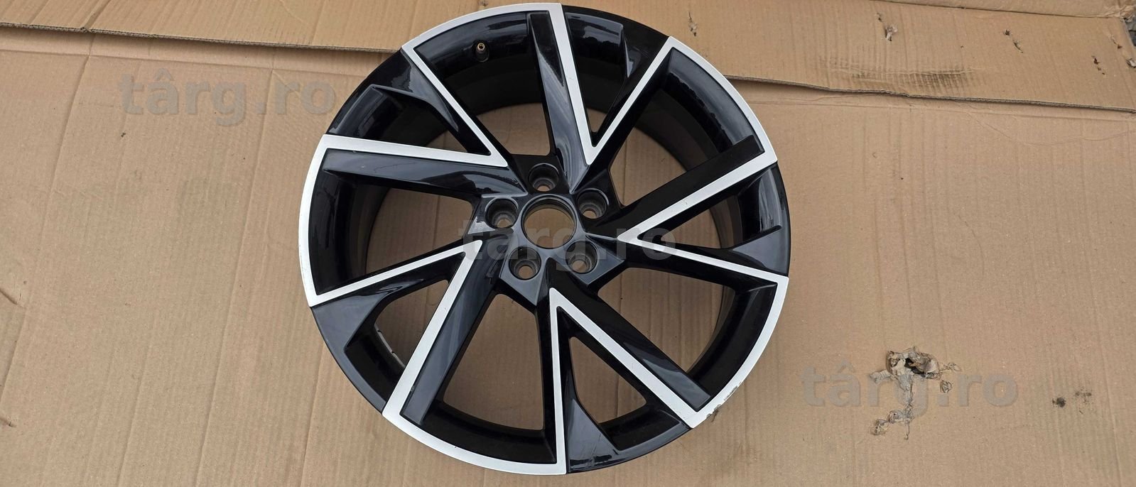 1 buc Janta Aliaj Skoda Kamiq / Scala 18" 657601025G 2019 2020 / 2021 2022