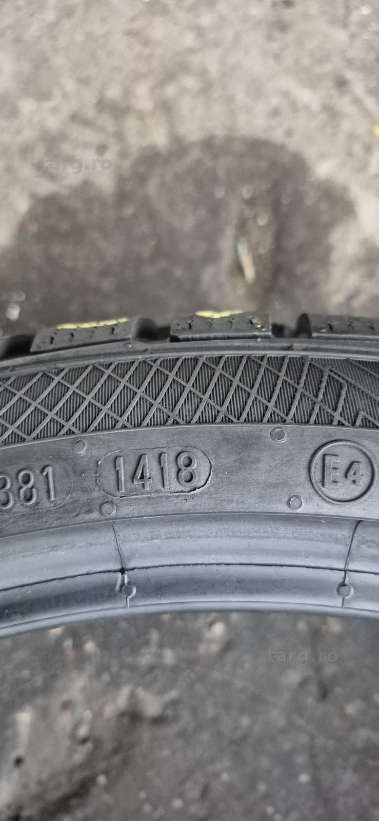4 anvelope iarna noi Continental 235/35/19.Pretul este pe bucata. 8