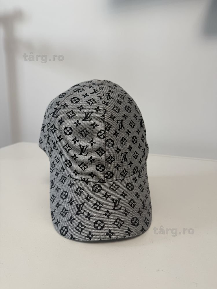 Sapca LOUIS VUITTON super calitate