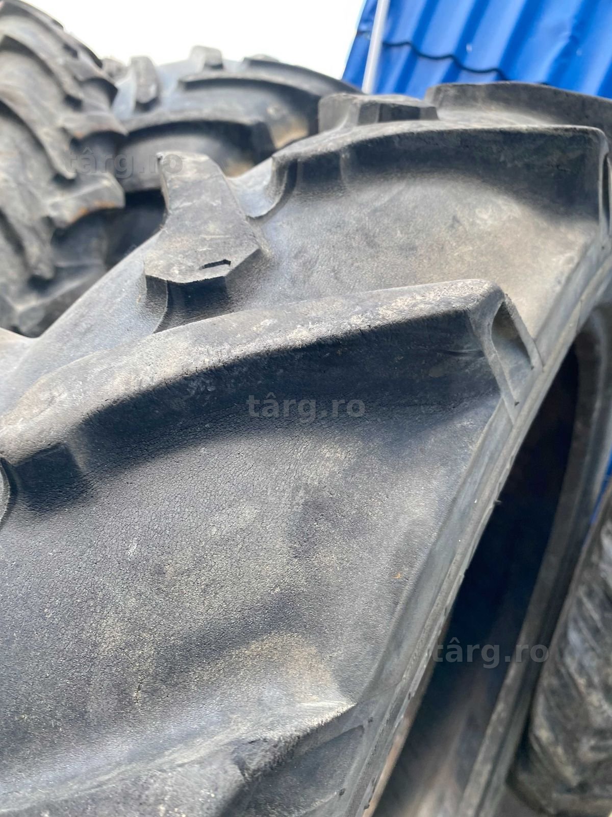cauciuc 9.5 R44 Dunlop 4
