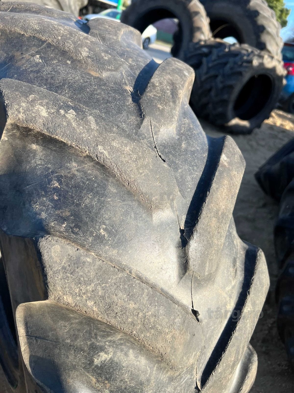 Anvelopa 335.80 R20 Michelin 4
