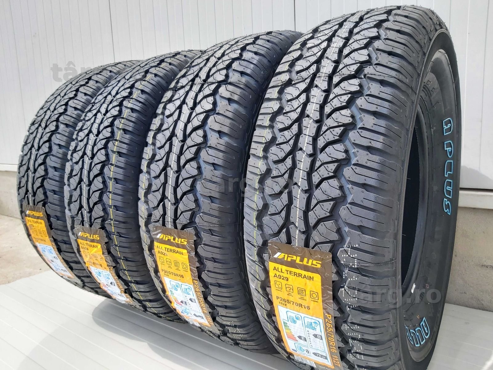 265/70 R16, 112T, APLUS All Terrain M+S, (50% off-road 50% asfalt) 3