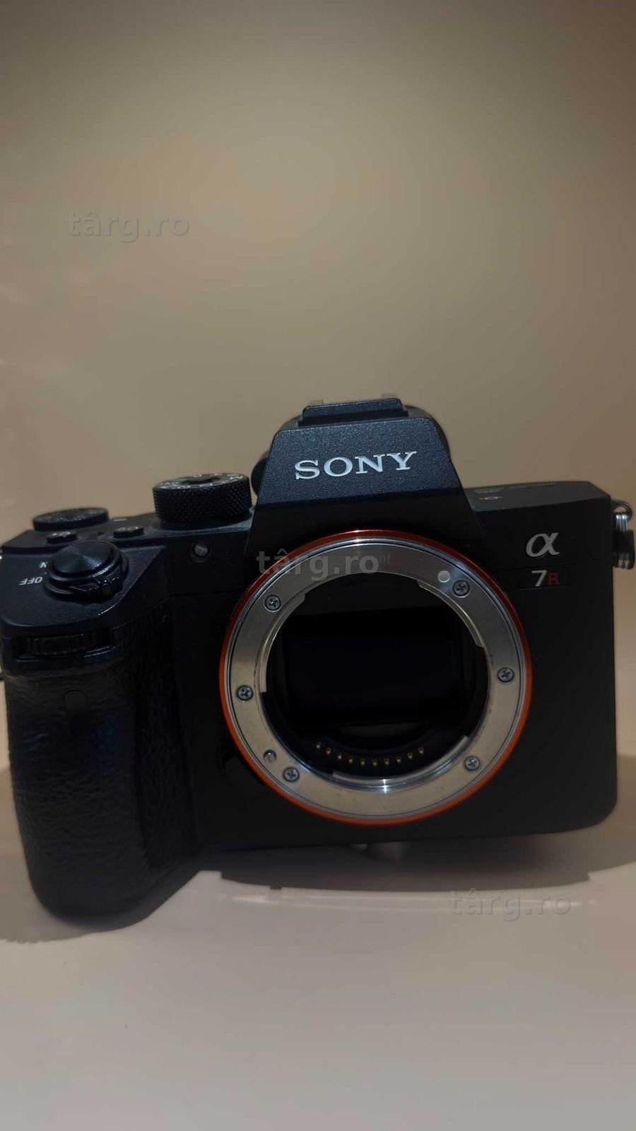 Hope Amanet P7 Aparat foto Mirrorless Sony Alpha A7R III