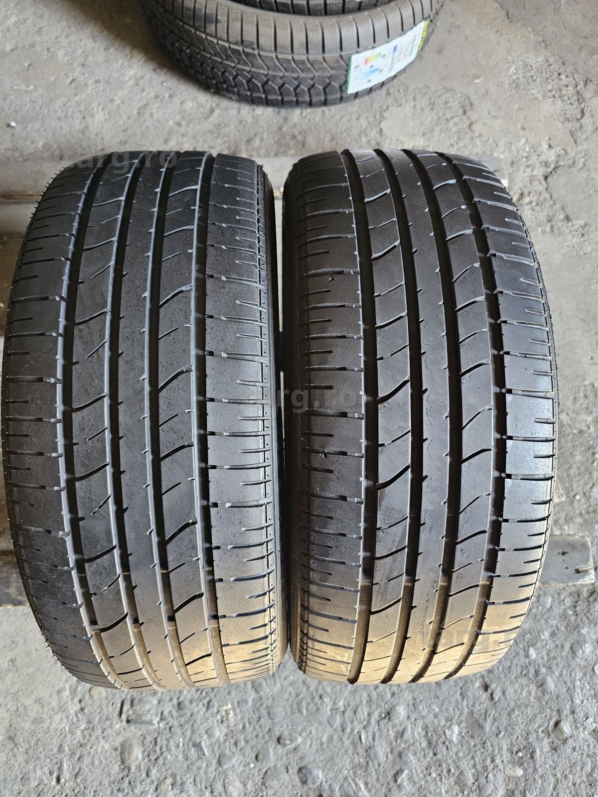2 anvelope vara 205 45 16 Bridgestone