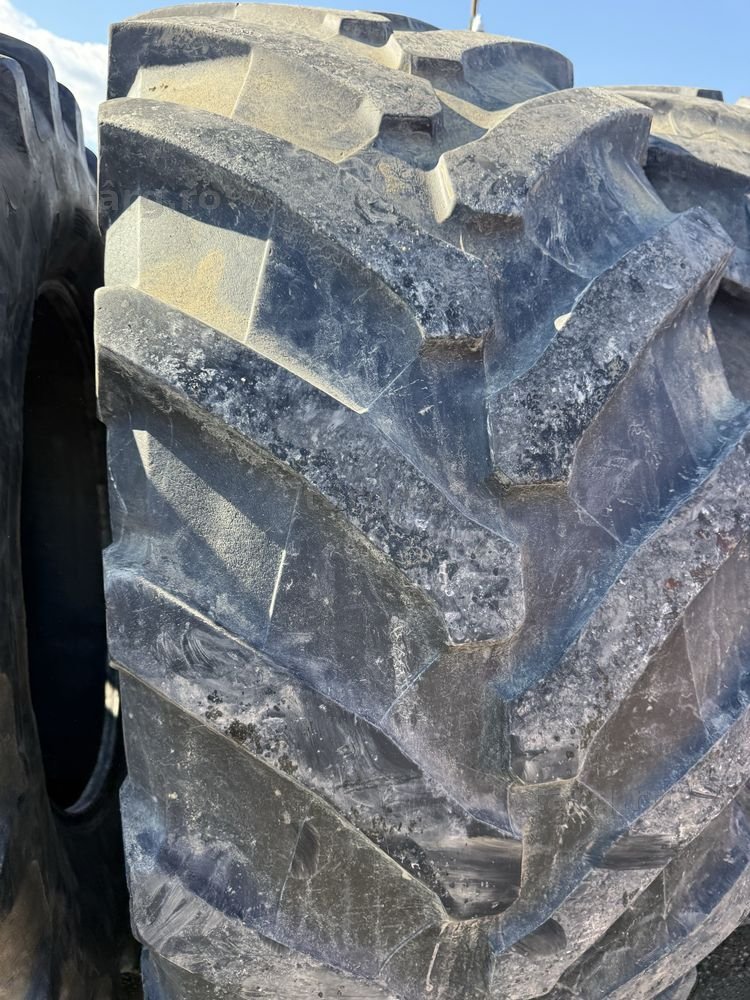 650/65r38 pirelli 2
