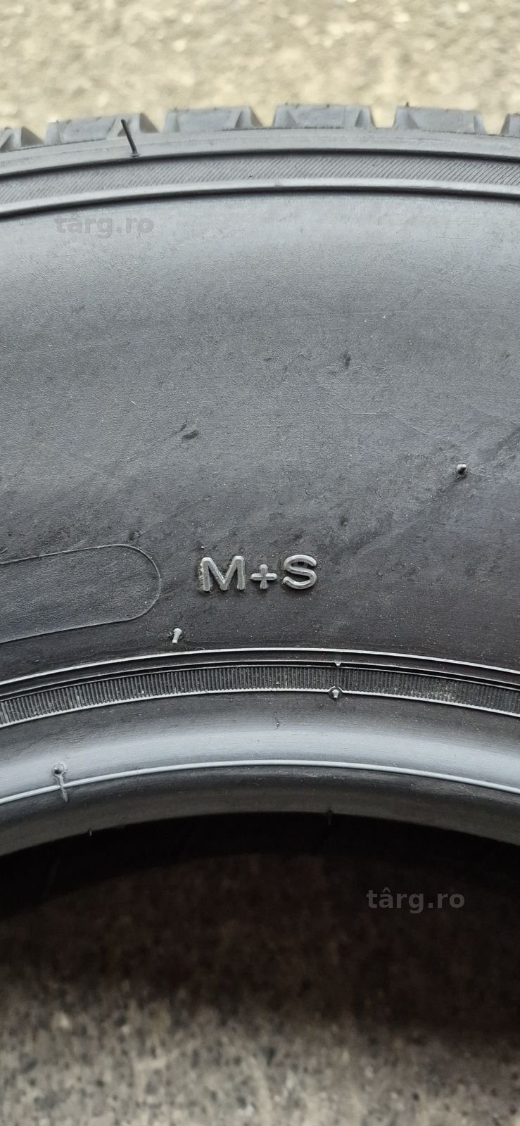 2 anvelope M+S noi Michelin 225/75/15,dot 2019.Pretul este pe bucata. 7