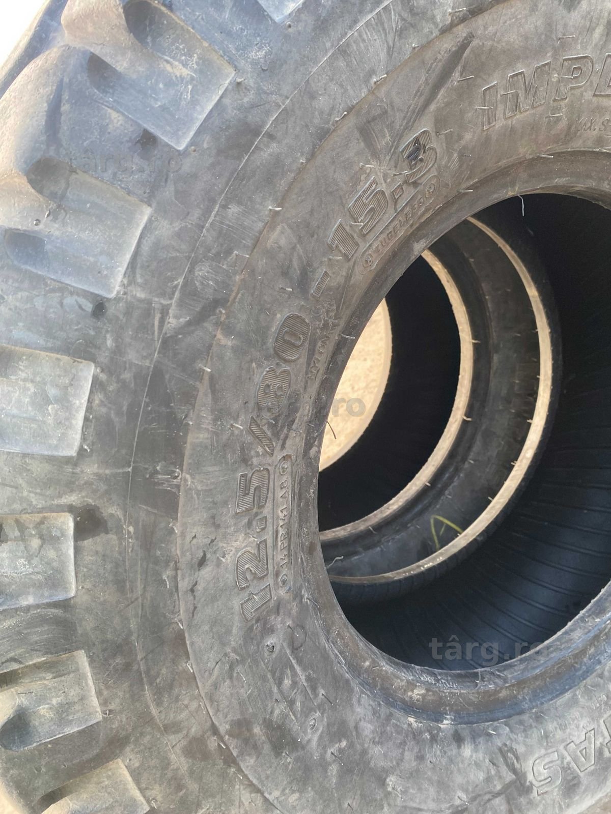 Cauciucuri sh 12.5/80 R15,3 2