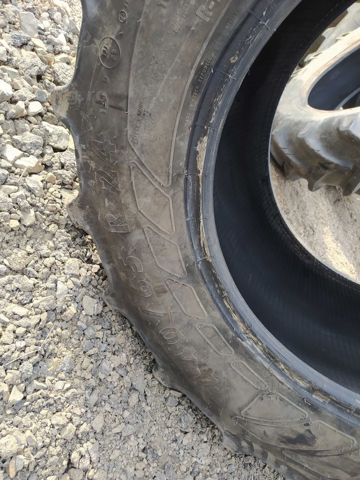 Anvelpe 440.65 R24 Mitas 3