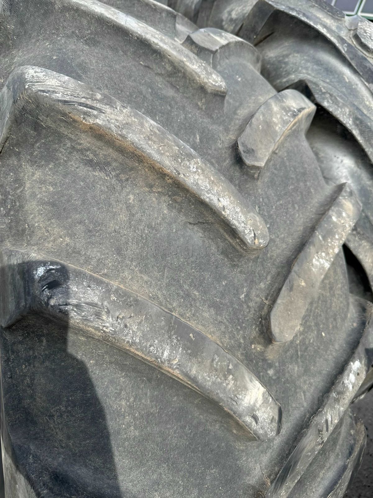Cauciuc 540.65 R28 Michelin 4