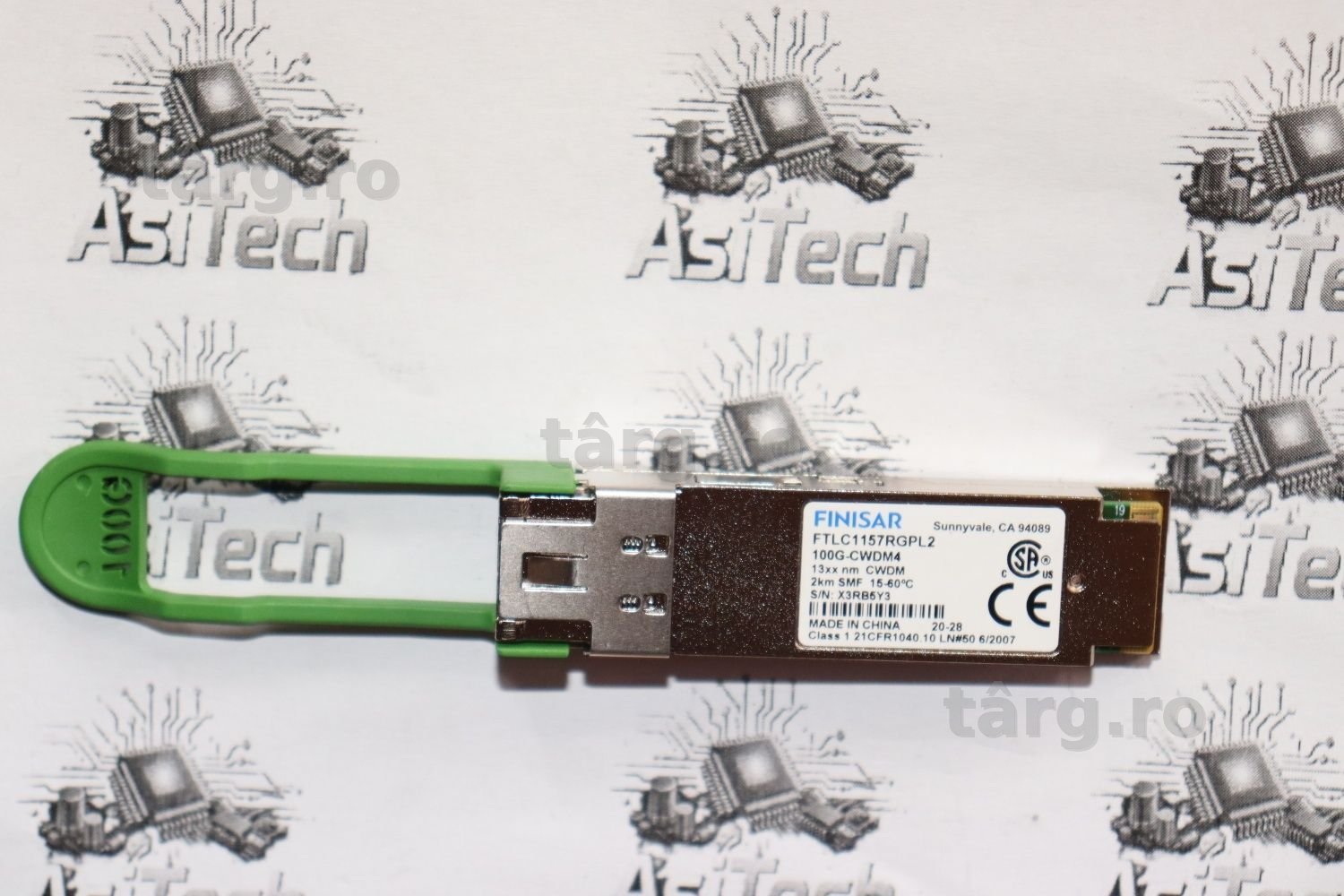 Transceiver QSFP28 FINISAR 100G SMF 2Km CWDM4  FTLC1157RGPL2