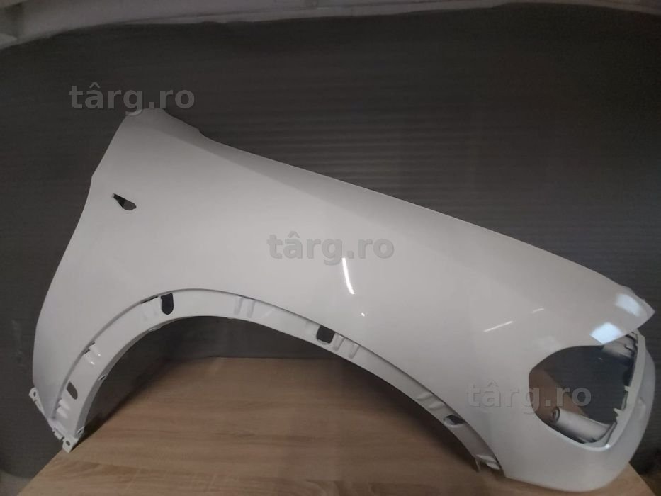Aripa Fata Dreapta BMW X5 An 2010-2013 LCi (Cod: 300 (Alb))