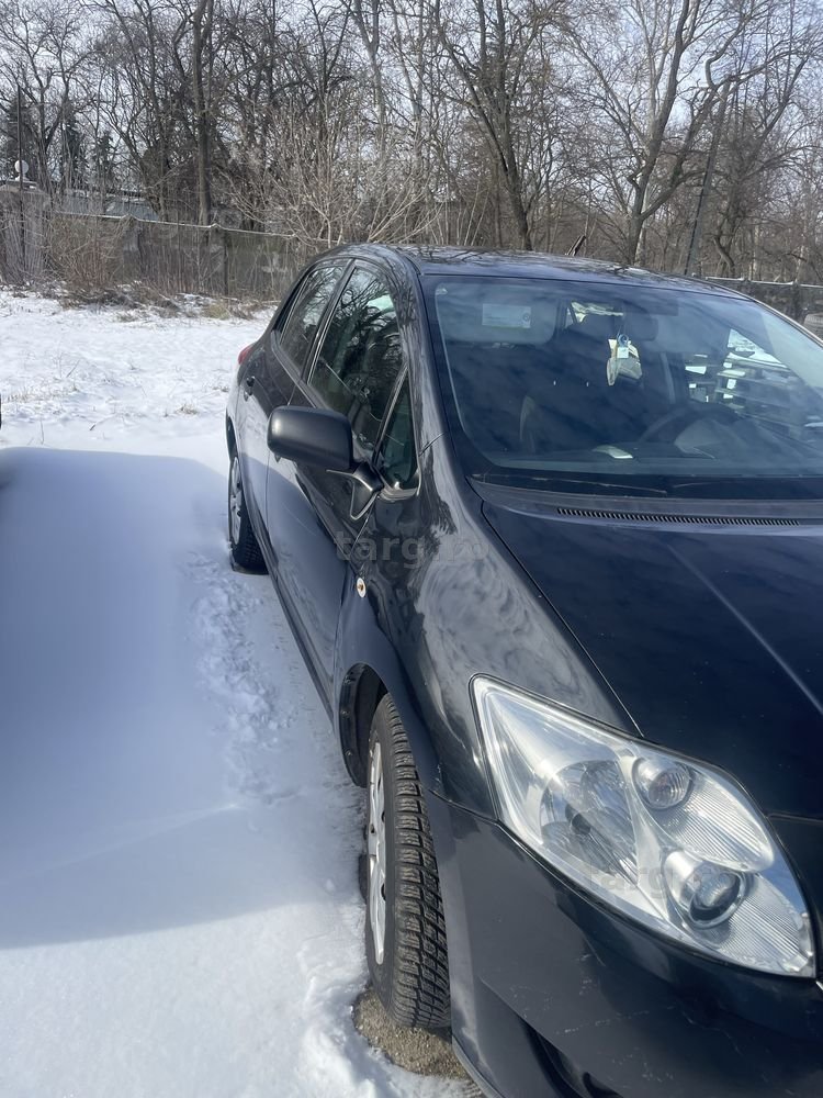 Usa dreapta fata Toyota Auris 2010