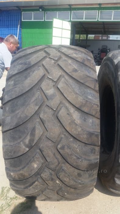 Pneuri 680.55 R26,5 4