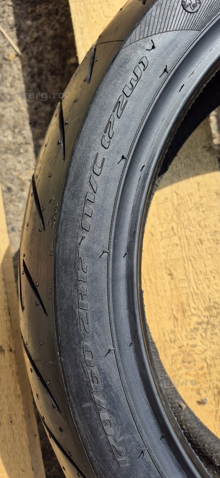 O anvelopa moto noua Metzeler 170/60/R17 M/C,dot 2019. 5