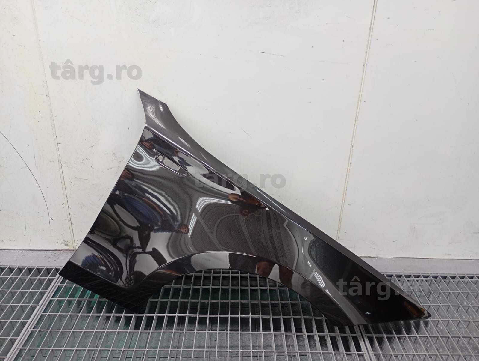 Aripa Fata Dreapta BMW E81 E87 An 2003-2010 (475 (Negru))