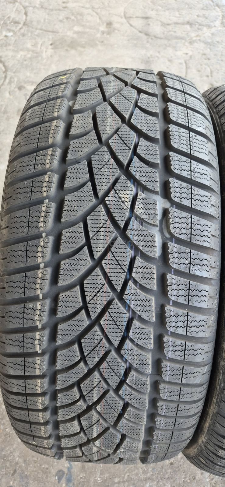 4 anvelope iarna noi Dunlop 265/40/20.Pretul este pe bucata. 3