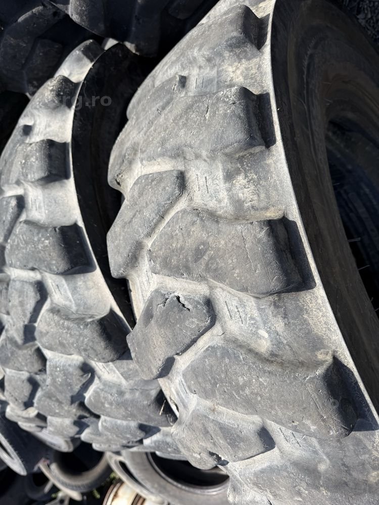 290/90r20 libher 3
