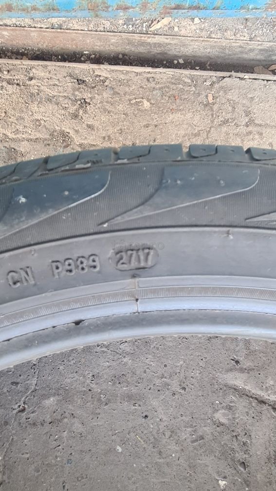 4 anvelope vara Pirelli 275/40/21 8